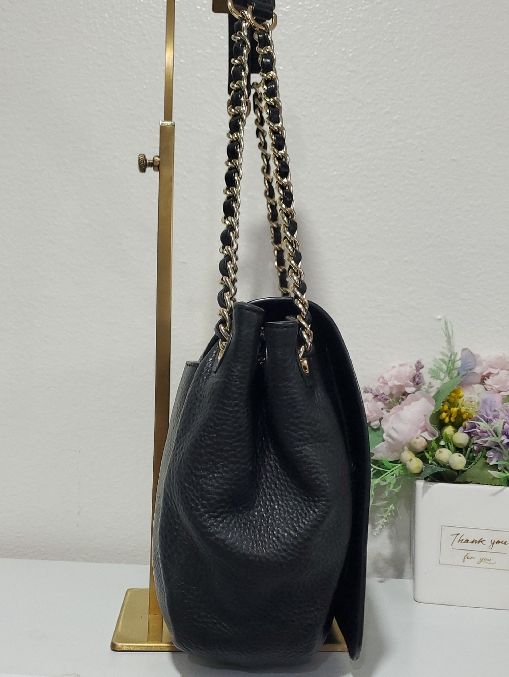 Tory Burch Black Pebble Leather Bombe Flap Shoulder Bag🖤💛 - Picture 6 of 16